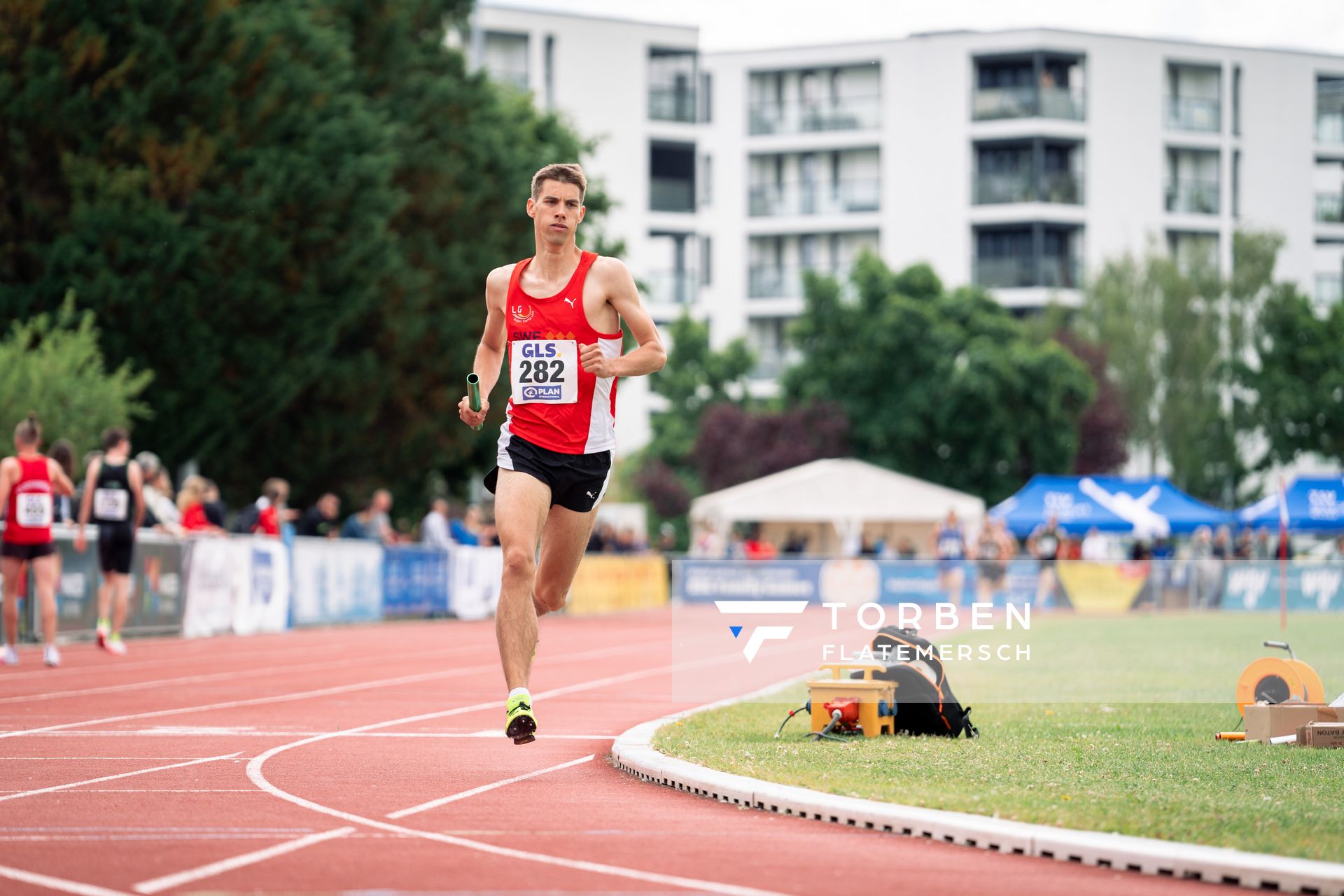 Collin Haug (LG Region Karlsruhe) am 29.05.2022 waehrend der Deutschen Meisterschaften Langstaffel im Otto-Schott-Sportzentrum in Mainz